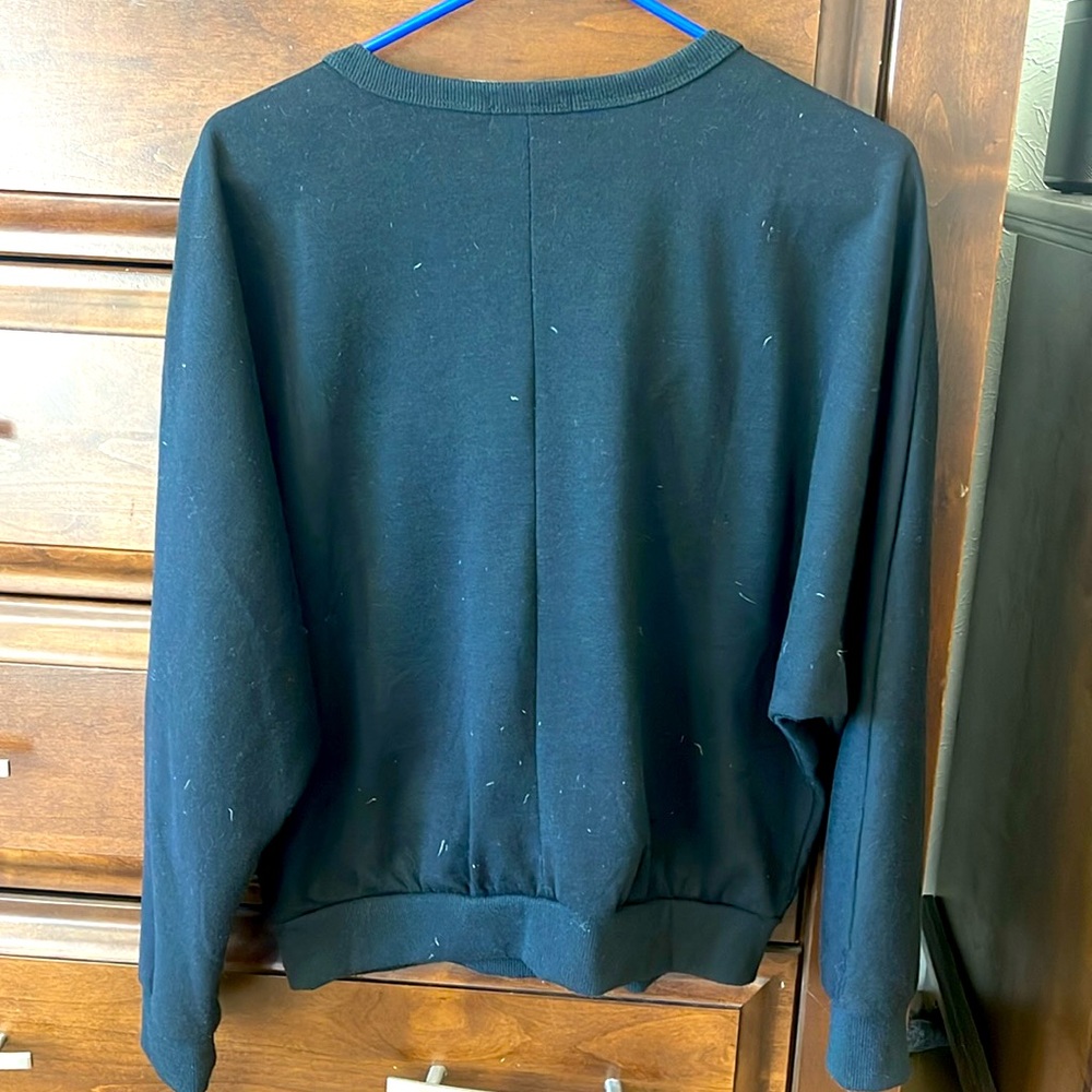 Cute 🌈 Sweatshirt - Picture 3 of 3